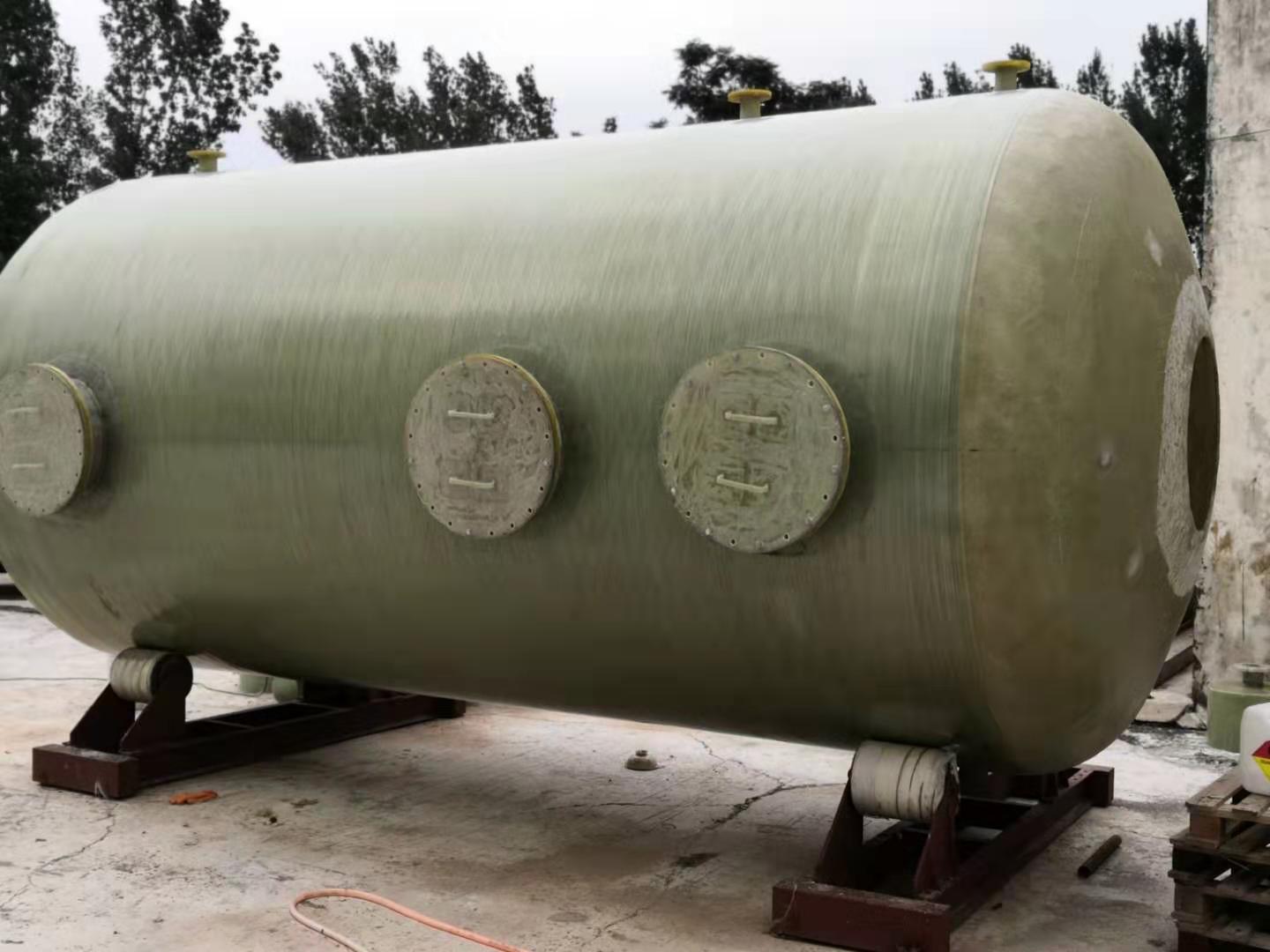 一體化預(yù)制泵站結(jié)構(gòu)緊湊-節(jié)省空間，方便安裝和維護